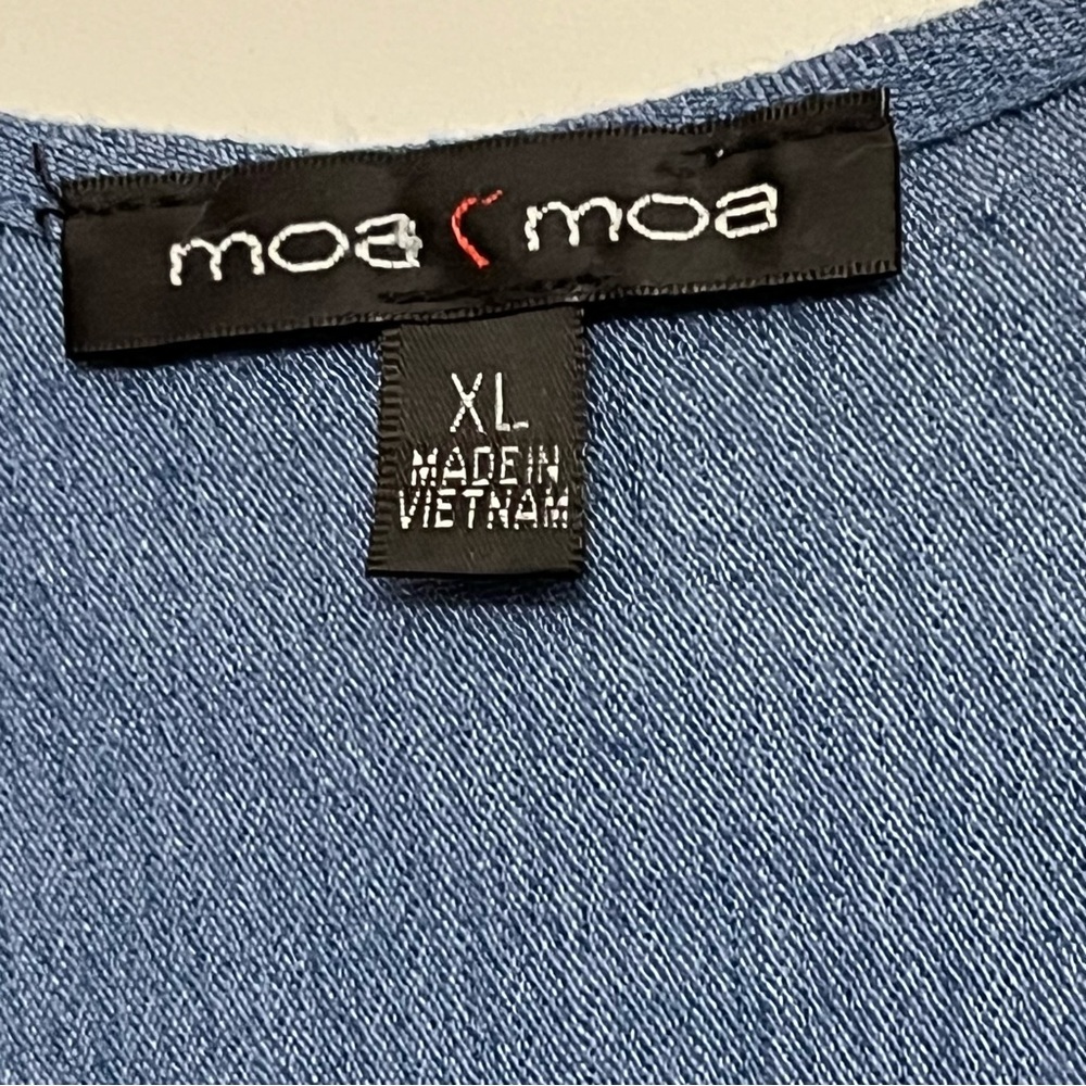 Moa Moa 3/4 raglan bell sleeve plisse crop top back hem tie chambray blue sz XL - Picture 4 of 6